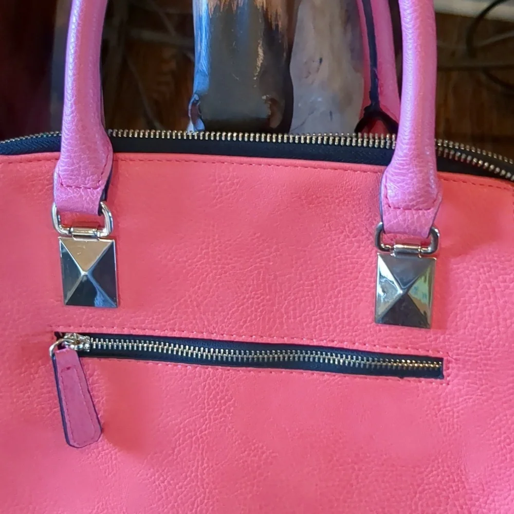 Gianni Bini Two-Tone vinyl bag